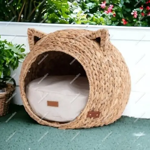 Doğal el sanatları sürdürülebilir el yapımı hasır Rattan Pet yatak Seagrass kedi köpek evi sepeti küçük Pet yuva