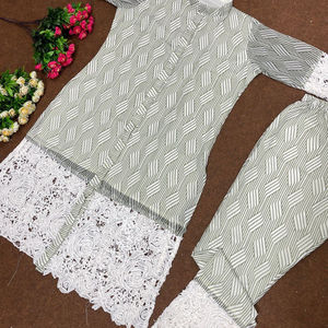 NUEVO DISEÑADOR FIESTA WEAR HEAVY GEORGETTE IMPRESIÓN DIGITAL TOP-PENT - Product Image 1