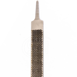 Raspador Quirúrgico Veterinario, Instrumento Metálico Resistente para el Cuidado de Pezuñas de Animales, para Suavizar y Recortar - Product Image 4