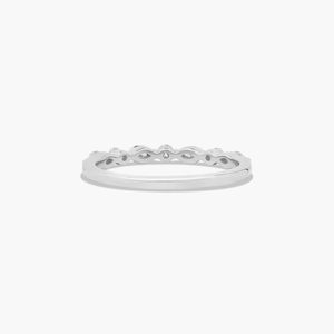 Anillo de Diamantes Romántico de Platino con Corte Marquesa y Redondo Alternados, con Certificado IGI para Uso Diario - Product Image 4
