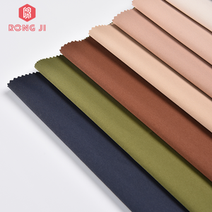 Alta calidad Caballería 100% Poliéster Resistente al encogimiento Luna Algodón 3/1 Sarga Tela impermeable para chaqueta al aire libre - Product Image 4