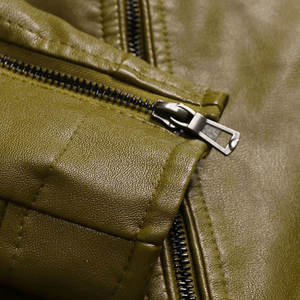 เสื้อแจ็คเก็ตหนังแท้สำหรับผู้ชาย คอตั้ง ซิปปรับได้ ระบายอากาศได้ดี เป็นมิตรกับสิ่งแวดล้อม สไตล์ลำลอง ลดราคา - Product Image 4