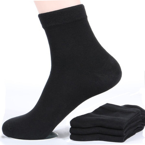 Calcetines de equipo de alta comodidad para jóvenes para el hogar, lugares de trabajo formales, entrenamiento de gimnasia, vestimenta informal, fútbol y yoga, la mejor temporada de invierno - Product Image 1