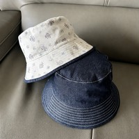 Chapeau bob en jean réversible avec doublure florale |   Casquette pliable avec logo personnalisé brodé |   Chapeau décontracté d'extérieur OEM pour marques
