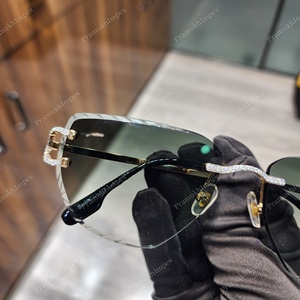 Gafas de Sol de Moda Estilo Rapero Hip Hop en Tonos Verdes, Diseño Clásico, Pasa la Prueba de Diamantes, Corte VVS, Cristal Moissanita, Anti-Reflejantes - Product Image 2