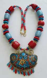 Con colgante en forma de media luna LAC Kashmiri collares de cuentas hechos con hueso, resina de cuerno y cuentas de vidrio tiendas de accesorios de moda - Product Image 6