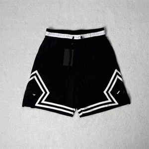 Bsci กางเกงขาสั้นบาสเก็ตบอลกางเกงขาสั้นพรีเมี่ยมเนื้อผ้าแห้งเร็วและสวมใส่สบายสำหรับฤดูร้อน - Product Image 4