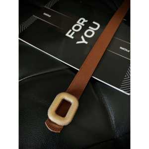 Ceinture en cuir de vachette pour femme avec boucle dorée de 3 cm - Product Image 2