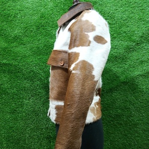 Nueva Chaqueta de Cuero con Pelo, Chaqueta de Cuero Vacuno Hecha a Mano de Primera Calidad, Piel de Vaca Transpirable, Pelo Natural, Estampado de Vaca, Chaqueta de Invierno - Product Image 5