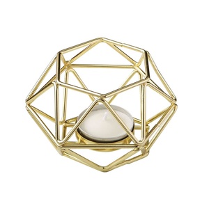 Lanterne décorative en fil métallique la plus vendue en or finie avec un design unique pour la décoration intérieure - Product Image 5