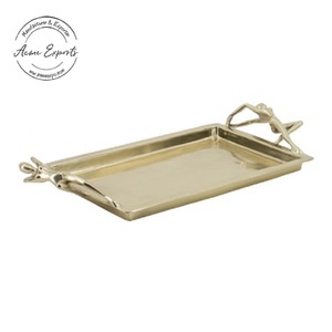 Plateau rectangulaire en métal martelé doré Design élégant pour le rangement de la décoration de service Parfait pour les événements, les repas ou les cadeaux - Product Image 4