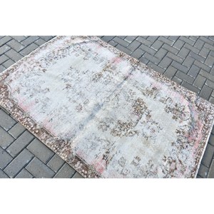 Tapis d'appoint vintage turc 4x5,9 pieds, tapis persan blanc en laine - Product Image 4