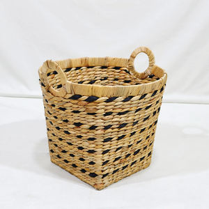 Artex Dong Thap <b>Water</b> <b>Hyacinth</b> Woven <b>Storage</b> <b>Basket</b> with Handles for Home <b>Storage</b> - Product Image 3