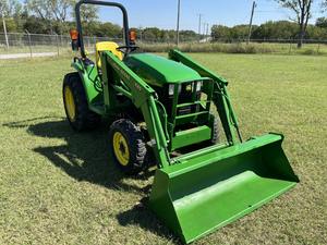Tractor Agrícola con Motor Diésel de 4 Cilindros y 110 CV con Certificación CE, 4WD, Alta Eficiencia, Motor Duradero, Bomba de Engranajes - Product Image 2