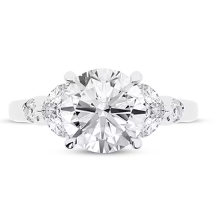 Anillo de compromiso y boda de solitario de diamante cultivado en laboratorio redondo de 5 quilates, oro blanco de 14 quilates, Color F, VVS2, fabricante directo de claridad - Product Image 4