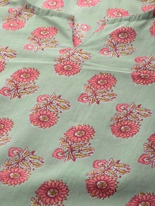 Pijama de 2 piezas Sexy suave y sencillo con estampado de algodón 100% Floral para mujer, de talla grande, mangas tres cuartos, ropa de dormir al por mayor OEM - Product Image 4