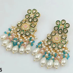 Latest Designer Indian Wholesale Jewelry of Jhumka Kundan Earrings New Collections for Women's Stylish Earrings Collection 2024 - Product Image 1
