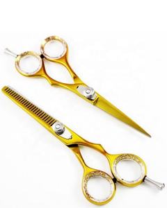 Ciseaux de coiffure professionnels dorés de 5,5 pouces J2 4Cr13, lame aiguisée, manche moyen, pour droitiers, ensemble de barbier - Product Image 3