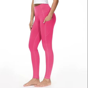 Leggings de Yoga de cintura alta para entrenamiento de gimnasio nuevo diseño personalizado de la mejor calidad ropa de mujer - Product Image 1