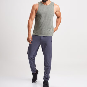 GYM Fitness Deep Round Neck Tank Top Algodón Hombres Deportes Tallas grandes Transpirable Racerback Tank Top para la venta - Product Image 3