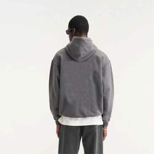 Sudadera con Capucha para Hombre, Estilo Vintage, Lavado Regular, Hombros Caídos, Color Gris Lavado Personalizado, Logotipo Bordado, Lavado Ácido, Garantía Comercial, Felpa - Product Image 4