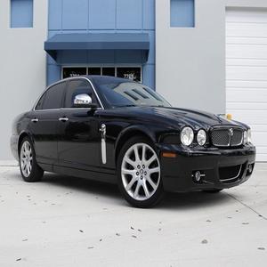 Vente rapide LHD/RHD RHD-LDH OCCASION 2008 J A G U A R XJ8 - Product Image 1