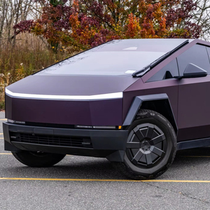 Tesla Cybertruck 2024 d'occasion, 600 ch, double moteur, transmission intégrale - Product Image 1