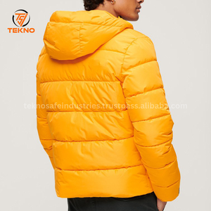 Veste d'hiver courte coupe-vent pour hommes Veste en duvet à séchage rapide pour hommes Veste confortable à capuche pour hommes Service OEM - Product Image 2