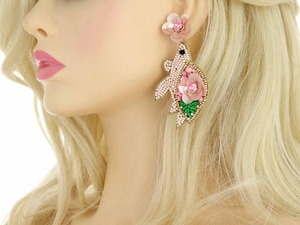 Boucles d'oreilles élégantes pour femmes, fabriquées à partir de perles de verre 100% naturelles, qualité supérieure et design élégant et attrayant pour un usage quotidien - Product Image 3