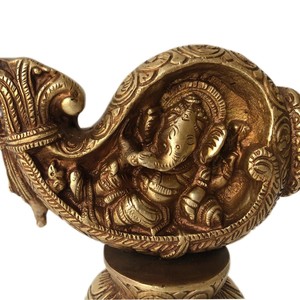 Ganesha Murti Idol de latón pulido a mano de primera calidad para celebración cultural Vastu Corrección y ambiente positivo en el hogar - Product Image 1