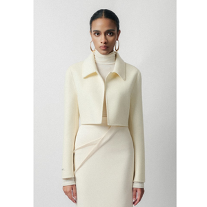 Top qualité Gerda haut en tricot à manches longues hauts courts pour femmes tissu de haute qualité vêtements pour femmes 2 pièces ensemble blanc grossiste - Product Image 1