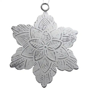 Ornement de coeur suspendu de noël en métal de fer de lavage blanc pour les fournitures de décoration d'arbre de noël de vacances de festival - Product Image 4