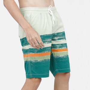 Shorts droits amples mi-longs de style urbain avec logo personnalisé, légers pour l'été - Product Image 2