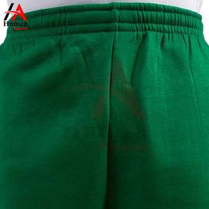 Hamza Apparels-Pantalones cortos holgados de algodón y poliéster hechos a medida para hombre - Product Image 6