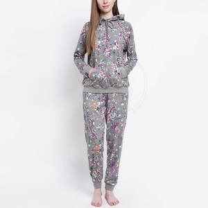 Venta caliente chándales con logotipo personalizado para mujeres de dos piezas chándal de mujer de algodón último diseño chándal de mujer - Product Image 1