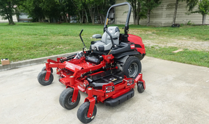 Cortadora de césped Toro 74090 de 96 pulgadas, 7500 Z Master Zero Turn, 38HP Kohler EFI, nueva y usada, en venta a precio económico. - Product Image 2