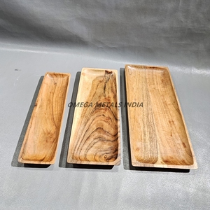 Bandeja de madera de mango única con patrón de regalo de Navidad y acabado brillante para una Decoración de mesa elegante y entretenimiento de temporada - Product Image 5