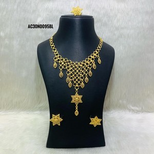 Collier Bijoux fantaisie plaqué or en ligne un gramme bijoux de mode tous types tous design mode en ligne - Product Image 1