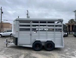 Remolque económico para 2 caballos en venta - Product Image 2