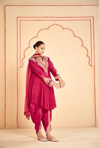 Elegante Fusion Dhoti Style Western Chic Chinon Drapeado Salwar Traje Tradicional Indio Étnico Vibe Ensemble Flair para Fiesta India - Product Image 4