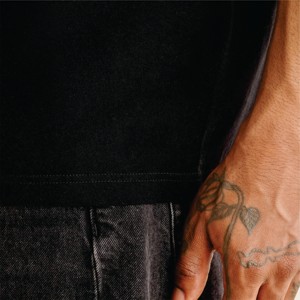 ขายส่งเสื้อยืดคอกลมขนาดใหญ่: ผ้าฝ้ายผสมโพลีเอสเตอร์เปล่า, พิมพ์โลโก้กราฟิกแบบกําหนดเองสําหรับเสื้อยืดผู้ชาย - Product Image 3