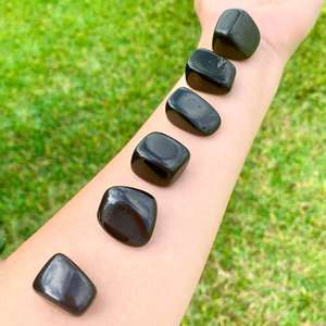 Vente en gros de pierres précieuses polies en obsidienne noire pierres roulées Quartz naturel amour gravier cristal de guérison poli pour la décoration - Product Image 2