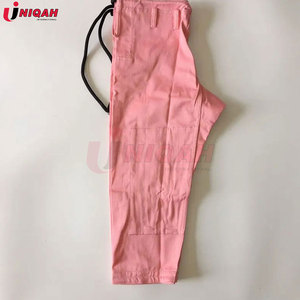 Uniformes rose Jiu Jitsu/BJJ Gi Costume d'entraînement professionnel aux normes internationales Vêtements d'arts martiaux pour l'excellence - Product Image 2