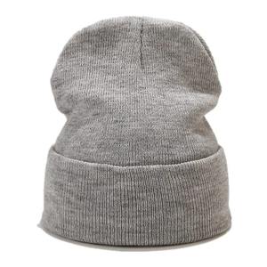 Gorro de punto de invierno con logotipo bordado personalizado de alta calidad, gorro de punto liso cálido de lana de invierno para hombre para viajes - Product Image 4