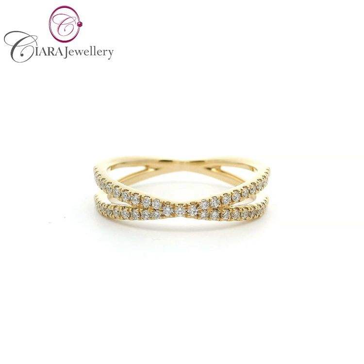 สีเหลืองทอง