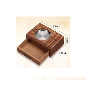 Cendrier en bois fait main de haute qualité avec un design classique unique Forme en laiton personnalisable Tendance Design classique unique - Product Image 2