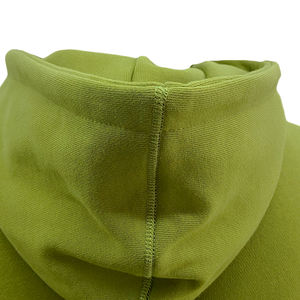 Survêtement en laine respirant et confortable personnalisé avec logo brodé, idéal pour un usage quotidien et extérieur au printemps - Product Image 4