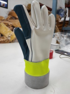 Guantes de soldadura de cuero industrial de tamaño XL al mejor precio Antideslizante TPR Seguridad Variedad Colores-Negro Amarillo Alta Venta de exportación - Product Image 2