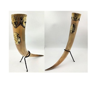 Cuerno Vikingo Decorativo Natural para Beber, Concha Pulida, Estilo Religioso, Artesanía Metálica, Soporte de Madera Único, Recuerdo Religioso - Product Image 3