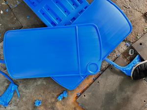 Services de fabrication en plastique de dessus de table d'hôpital patient de la qualité supérieure 2025 pour des hôpitaux maisons de soins infirmiers cliniques écoles - Product Image 4